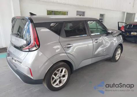 2023 Kia Soul Lx z USA, uszkodzony, nr VIN KNDJ23AU1P7868530